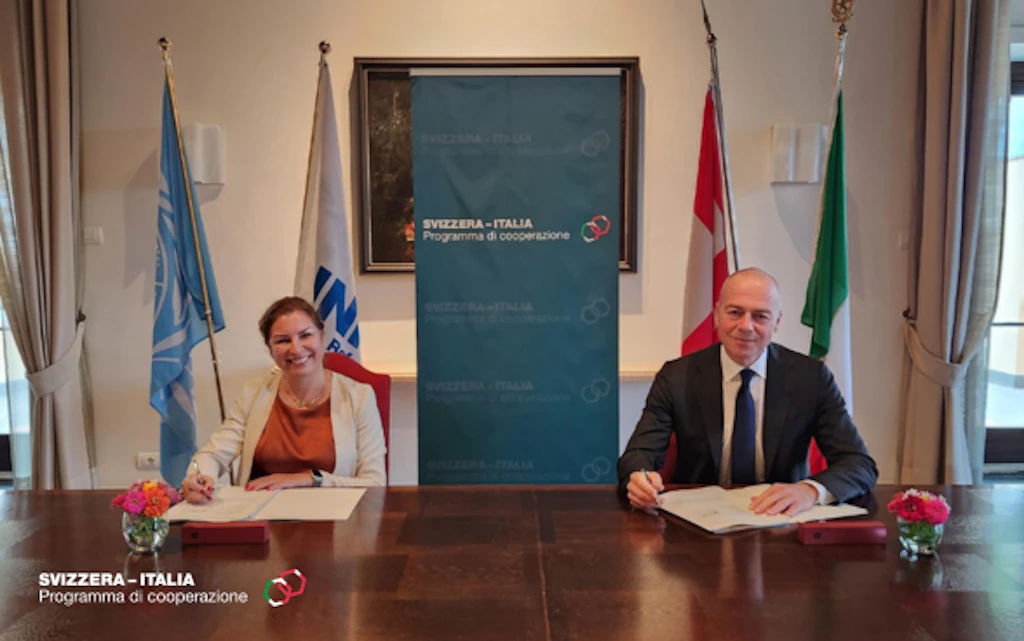 Fin septembre 2024, la Suisse et le HCR ont signé à Rome le contrat de projet.